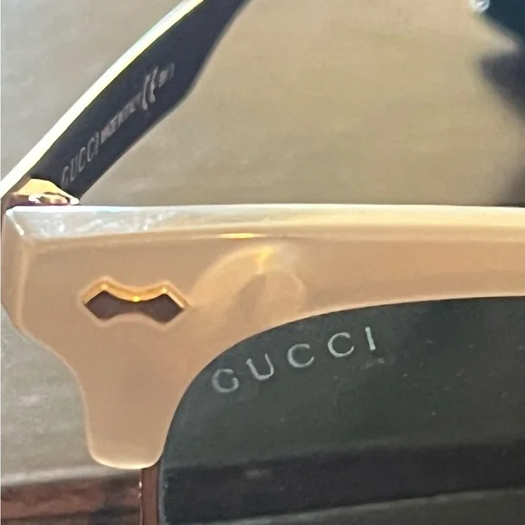Gucci Pearl White with Gold Women's Sunglasses made In Italy. Fair condition. - Picture 2 of 6